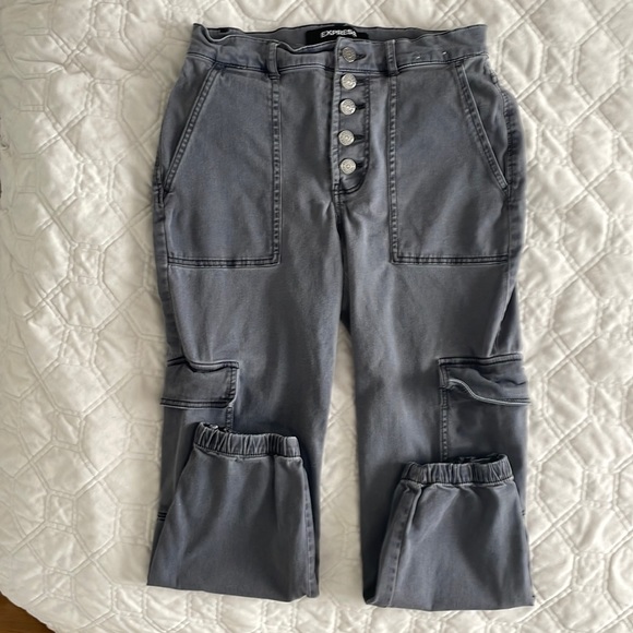 Ankle High Rise Cargo - Picture 4 of 6